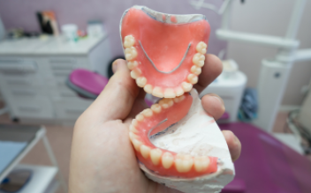 Encaixe Preciso e Conforto - Odontonin Clínica Odontológica em Brusque